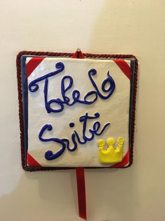 Toledo Suite Неаполь Экстерьер фото
